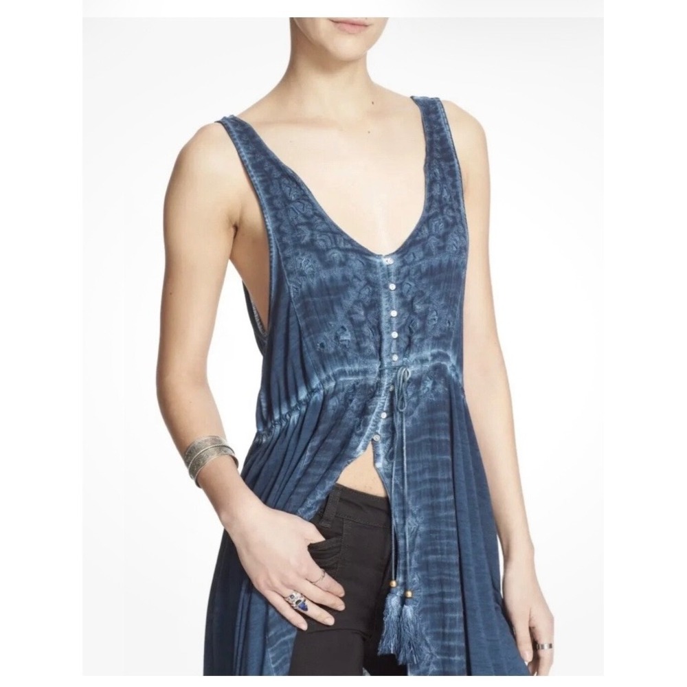 Free People "Rip Tide" Tunic Top Boh Denim Acid Wash